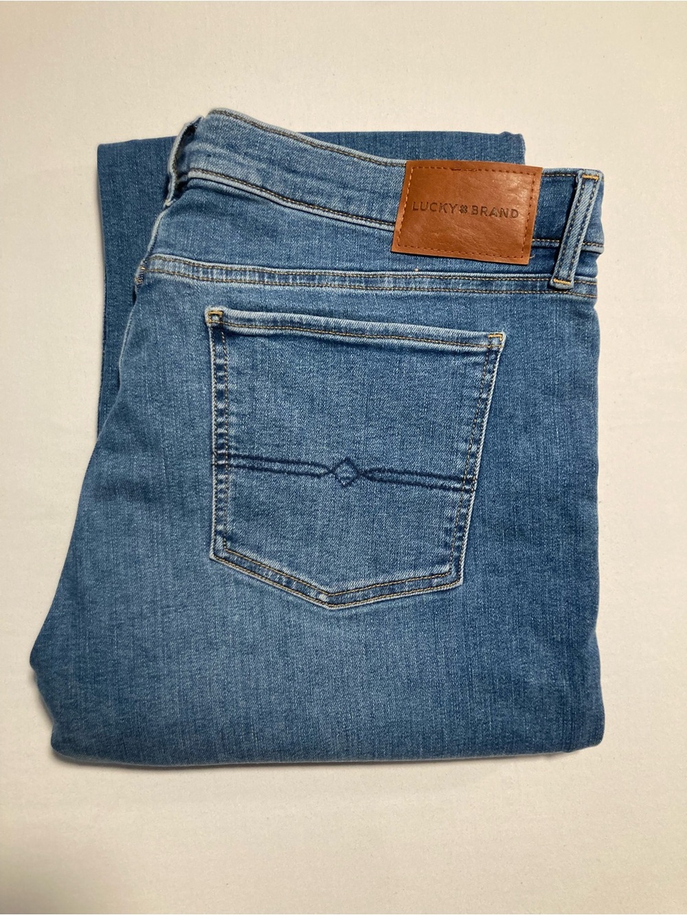 NWT Lucky Brand Sweet Mid Rise Flare Jeans Size 20/35R